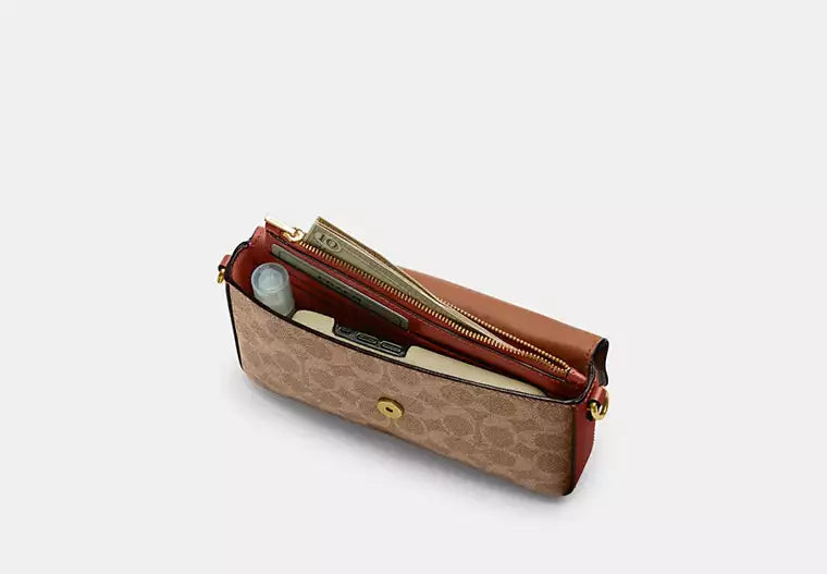 Wyn Crossbody Bag In Signature Canvas